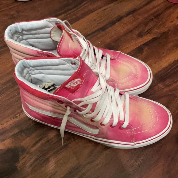 Customized - Picture 1 of 2